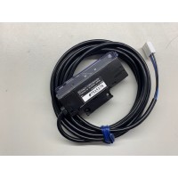 Keyence FS-V11 Fiber optic sensor...